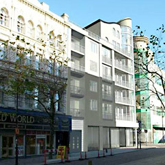 Valuations & Funding Connections Image